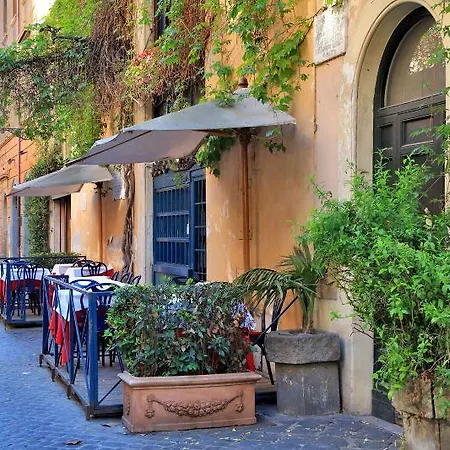 Piazzetta Margutta * Rom