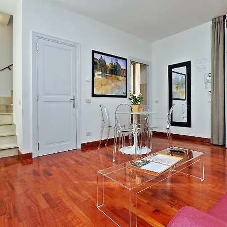 Apartment Piazzetta Margutta Rom