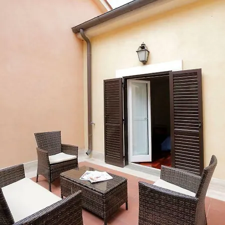 Piazzetta Margutta * Rom